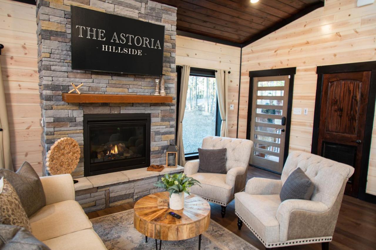 New Luxury Cabin, Hot Tub, Forest Views,Hotel Style Amenities Broken Bow Exterior foto